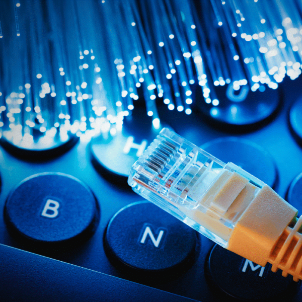 Fiber Optic Cabling Splicing in Dubai |master Technovision