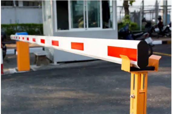 gate barrier installation in dubai